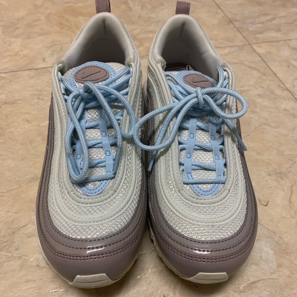 Nike AirMax 97s - Picture 2 of 9